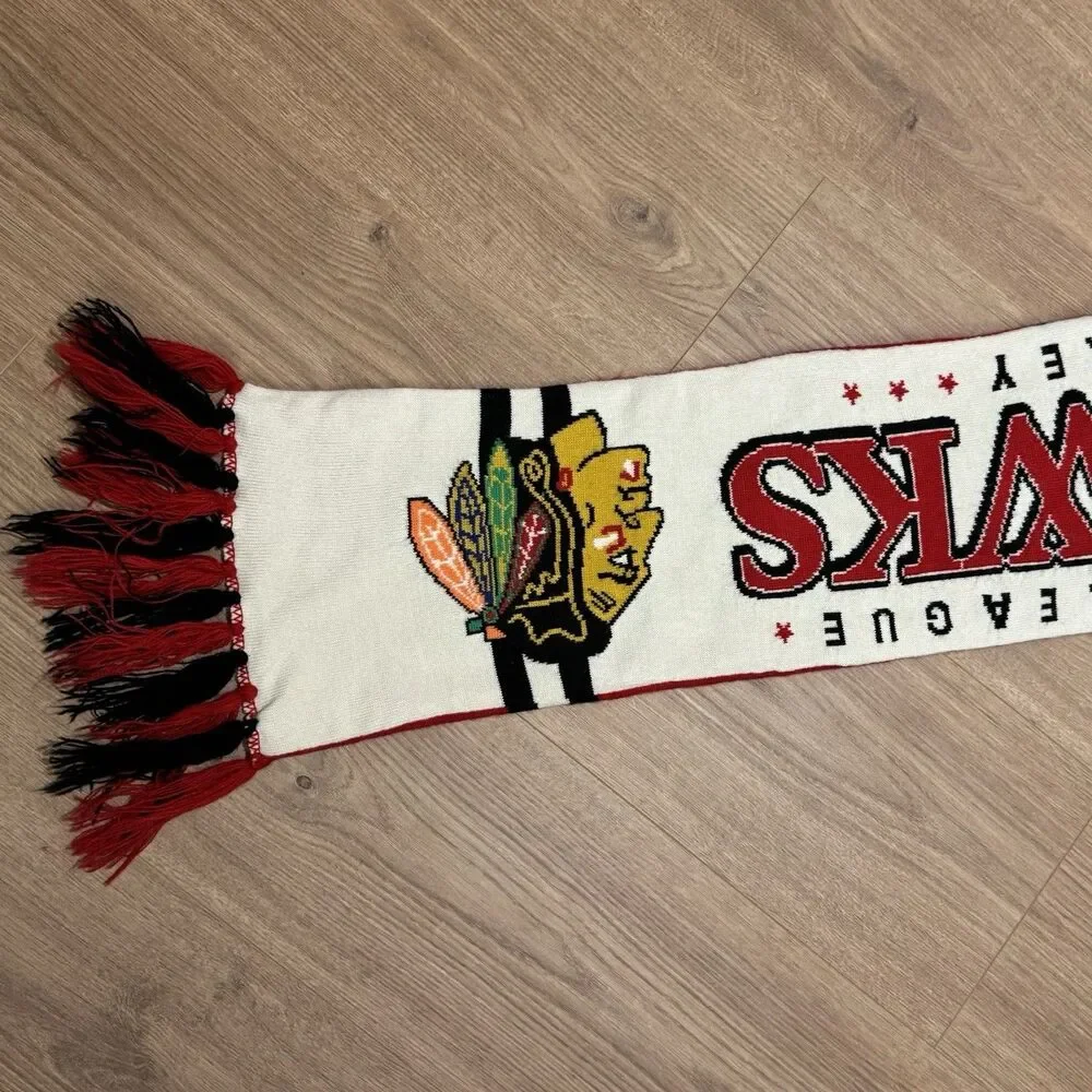 Chicago Blackhawks Old Time Hockey Knit Scarf